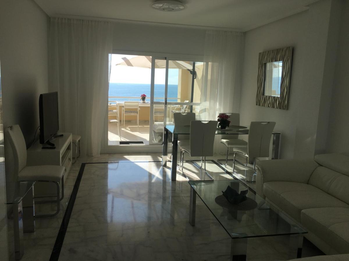 Magnifico Sea View Apartment Costa Del Sol เบนัลมาเดนา ภายนอก รูปภาพ