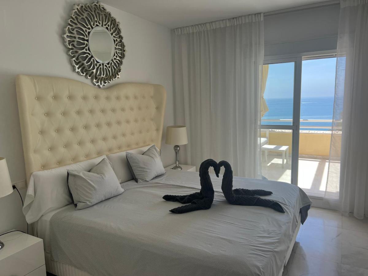 Magnifico Sea View Apartment Costa Del Sol เบนัลมาเดนา ภายนอก รูปภาพ